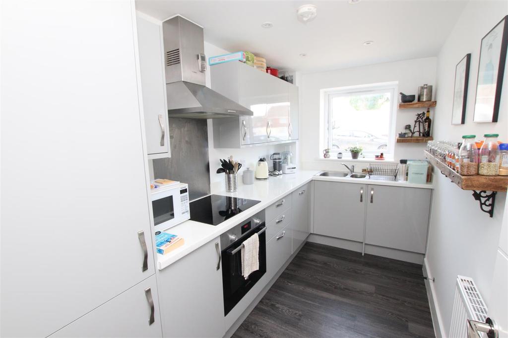 Kitchen.JPG
