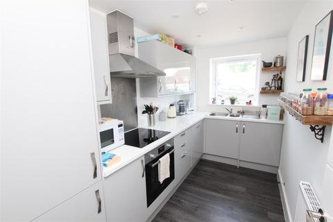 1, Phoenix Court Burnthouse Lane, Exeter, EX2 6FW