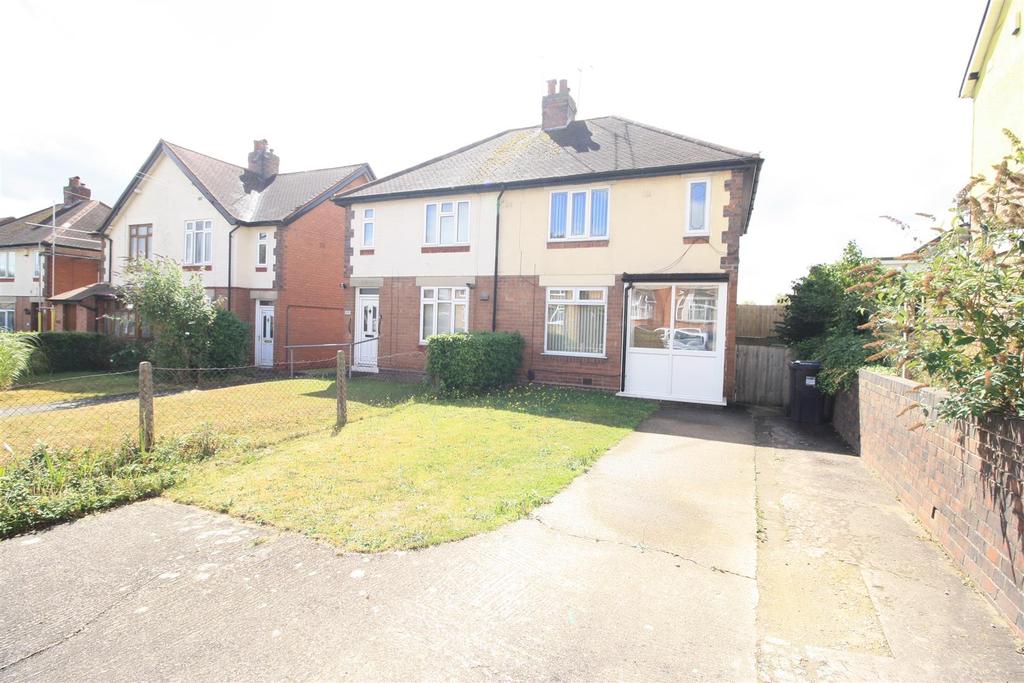 Beoley Road East, Redditch 2 bed semidetached house £775 pcm (£179 pw)