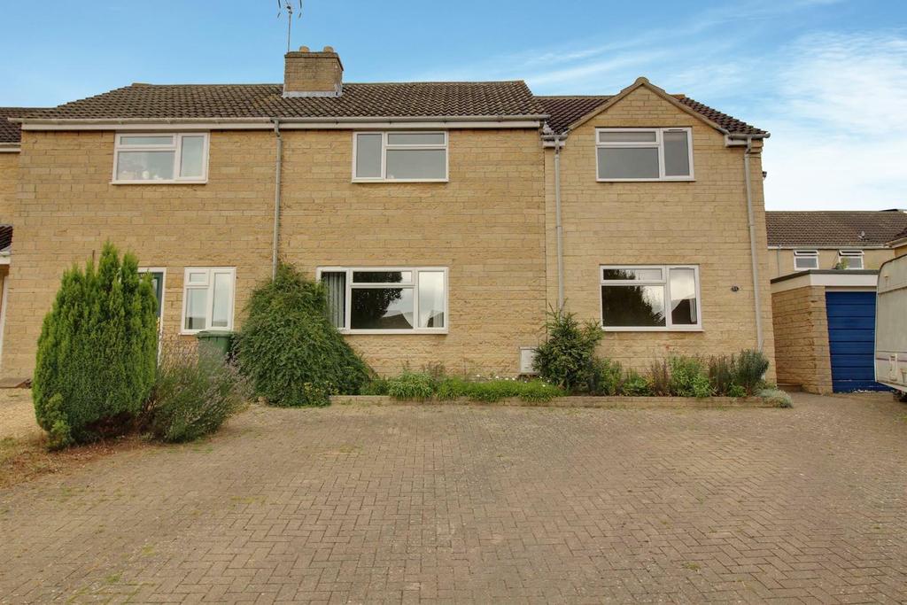 Folly Rise, Stroud 4 bed end of terrace house £325,000