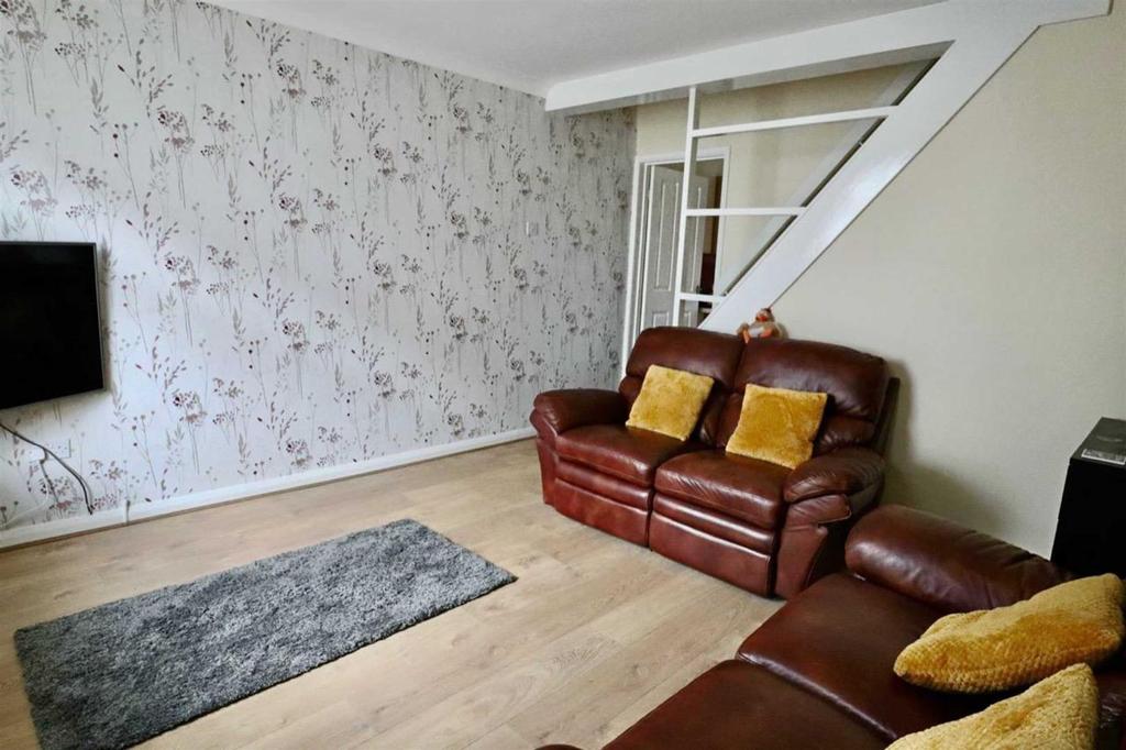 Highfield Street, Earl Shilton 2 bed terraced house £165,000