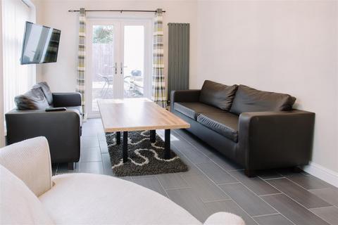 5 bedroom house share to rent - De Grey Street, Hull