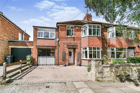 4 bedroom semi-detached house for sale - St. Swithins Walk, York