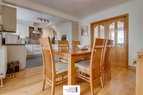 179 Clayfield View, Mexborough, S64 0PR