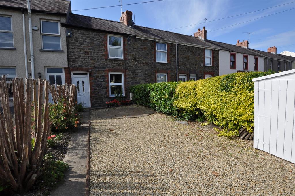 Pondside, Johnstown, Carmarthen 2 bed terraced house £159,950