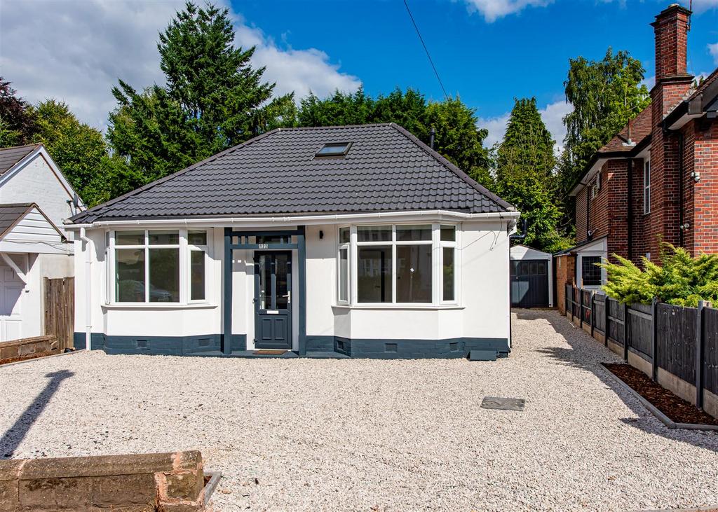 122 Clark Road, Wolverhampton 4 bed detached bungalow for sale £350,000