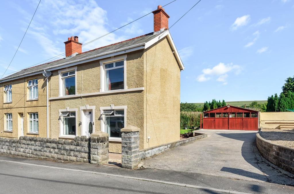Brynlloi Road, Glanamman, Ammanford 3 bed semidetached house for sale