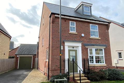 2 Bond Close, Leonard Stanley, Stonehouse, GL10 3GQ