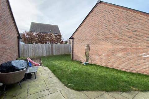 2 Bond Close, Leonard Stanley, Stonehouse, GL10 3GQ
