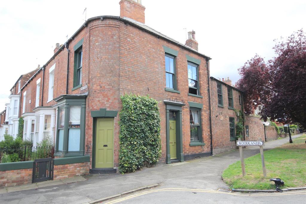 St. Marys Terrace, Beverley 2 bed house £895 pcm (£207 pw)
