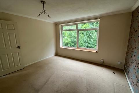 2 bedroom flat for sale - Trident Close, Sutton Coldfield