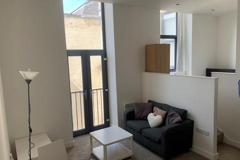 Studio to rent, Law Russell House, 63 Vicar Lane, Bradford, West Yorkshire, BD1