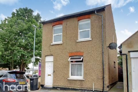 73 Latimer Road, Luton, LU1 3XE