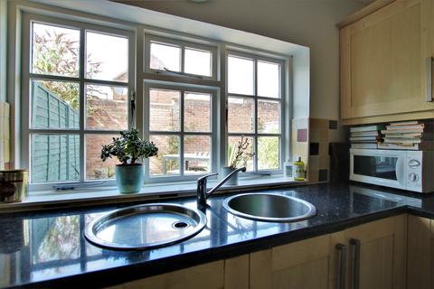 3 Avenue Road, Southampton, SO14 6TR