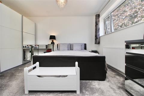 3 bedroom end of terrace house for sale - Laurelhayes, Ipswich, Suffolk, IP2