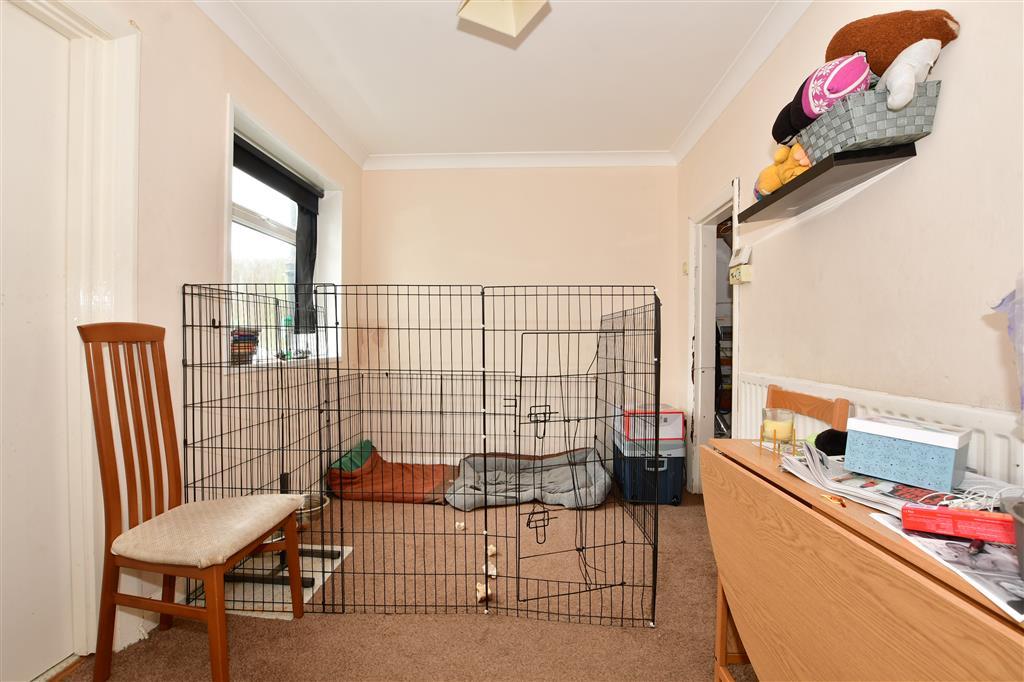 Bush Avenue, Ramsgate, Kent 2 bed semidetached house for sale £225,000