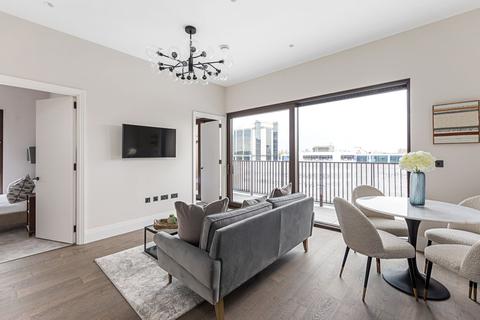 1 bedroom apartment for sale - Dock East, Canary Wharf, E14