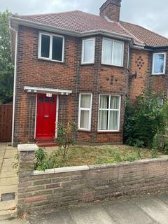 4 bedroom terraced house to rent, Wembley, Greater London, HA9