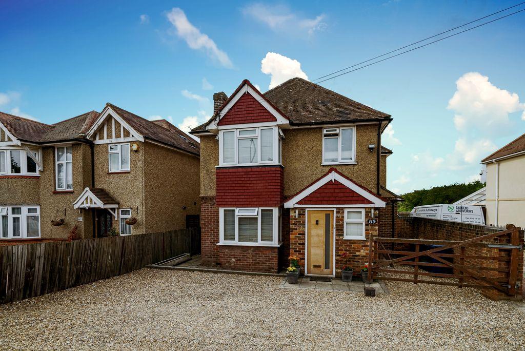 Cressex Road, High HP12 4PZ 3 bed detached house for sale £560,000