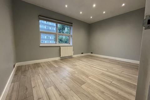undefined, Flat 8, Bramley Road, London, W10 6SY