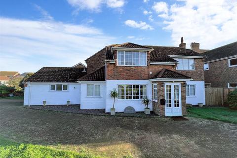 The Scantlings Madeira Road, Littlestone, New Romney, TN28 8QP