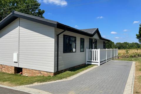 2 bedroom park home for sale - Ashford, Kent, TN27