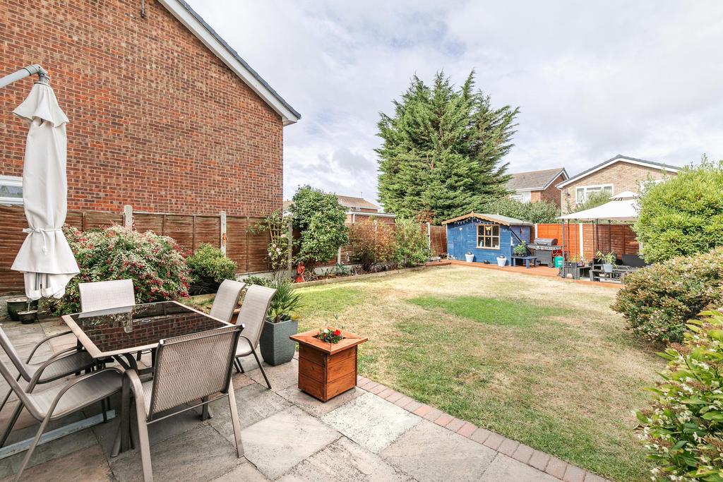 Picasso Way, Shoeburyness, SS3 3 bed detached house for sale £450,000