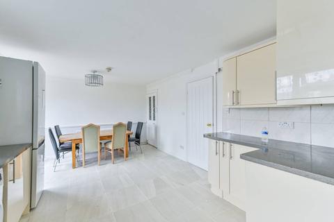 37 Rawstone Walk, London, E13 0HZ
