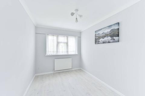 37 Rawstone Walk, London, E13 0HZ
