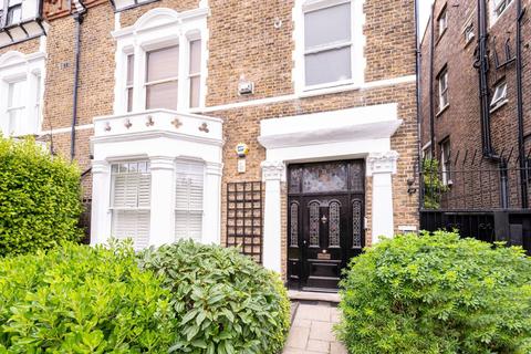 Flat 3, 25 Exeter Road, London, NW2 4SJ