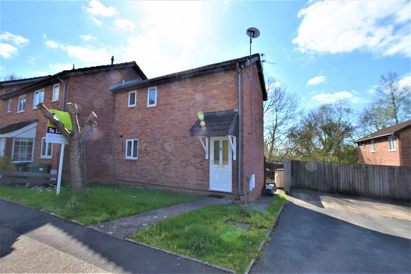 Woodlawn Way, Thornhill, Cardiff. CF14 2 bed end of terrace house £