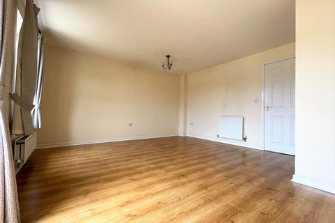 3 bedroom terraced house to rent, Meadow Lane, Witney, Oxfordshire, OX28