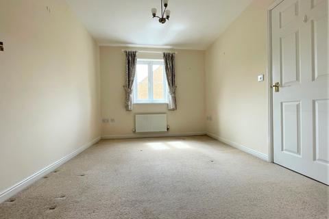 3 bedroom terraced house to rent, Meadow Lane, Witney, Oxfordshire, OX28