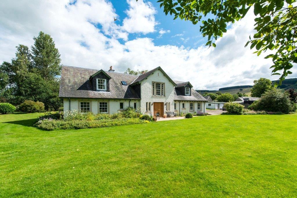 Newholm Of Culter, Coulter, Biggar, South Lanarkshire, ML12 5 bed