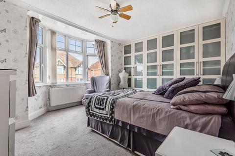 16 Drayton Road, Reading, RG30 2PH