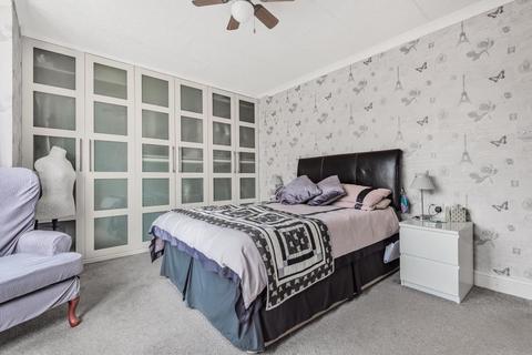 16 Drayton Road, Reading, RG30 2PH