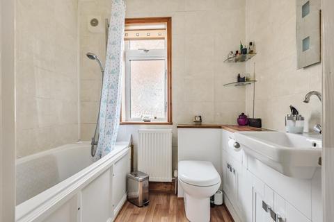 16 Drayton Road, Reading, RG30 2PH