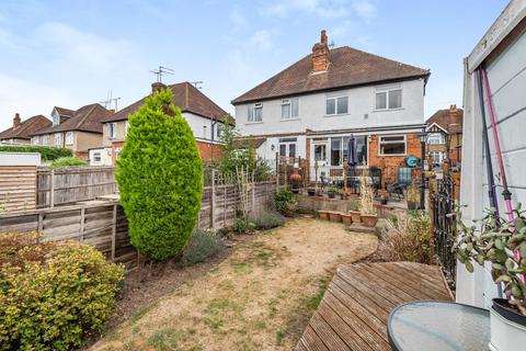 16 Drayton Road, Reading, RG30 2PH