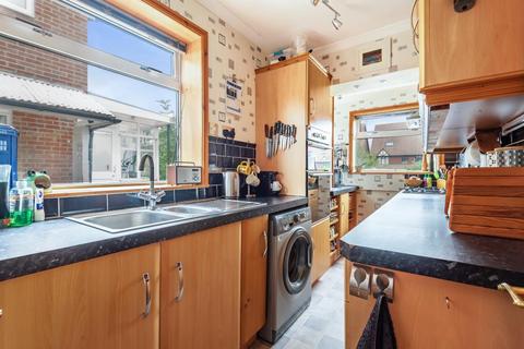 16 Drayton Road, Reading, RG30 2PH
