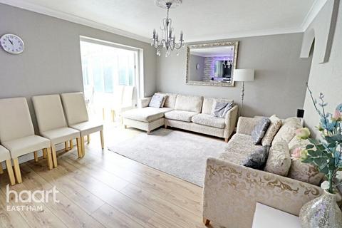 115 Grantham Road, London, E12 5LZ