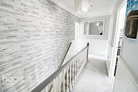 115 Grantham Road, London, E12 5LZ
