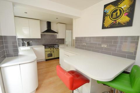 18 Ashdene Close, Wimborne, BH21 1TQ