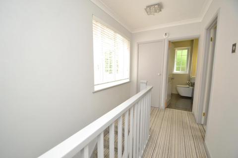 18 Ashdene Close, Wimborne, BH21 1TQ