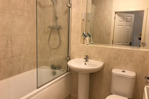 2 bedroom flat to rent - Birchfield Close, Tamworth, B77