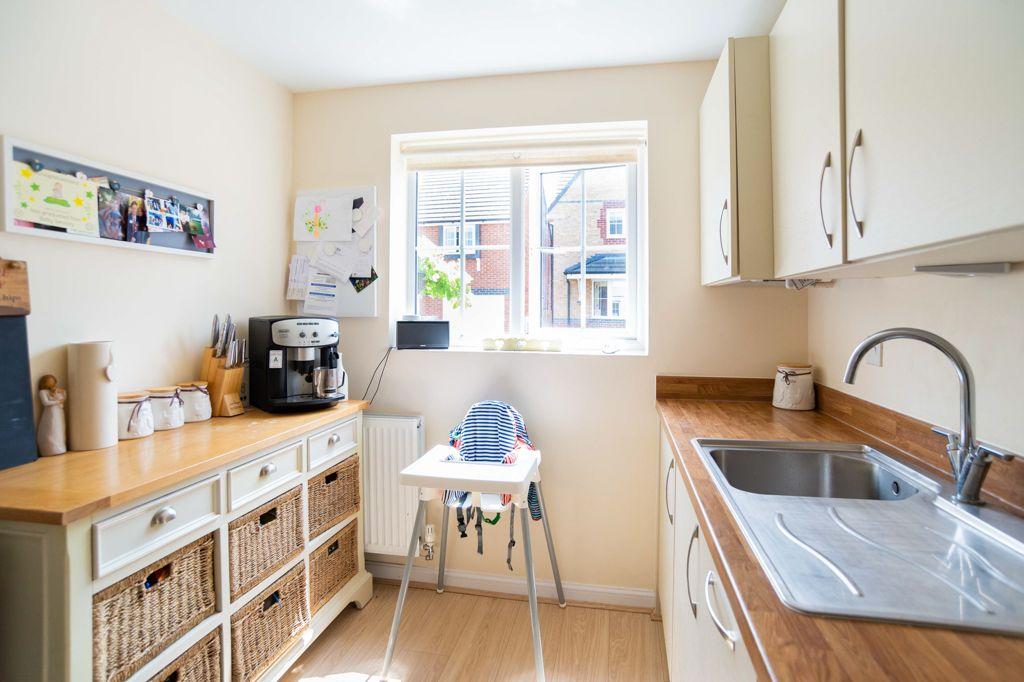 Greenfinch Drive, Darwin's Walk, Shrewsbury SY3 9FE 3 bed detached