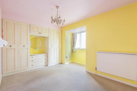 2 bedroom retirement property for sale, Birnbeck Court,  Temple Fortune,  NW11