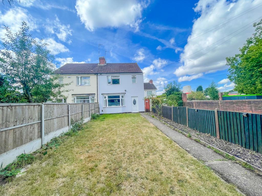 Lythalls Lane, Coventry, CV6 3 bed semidetached house for sale £250,000
