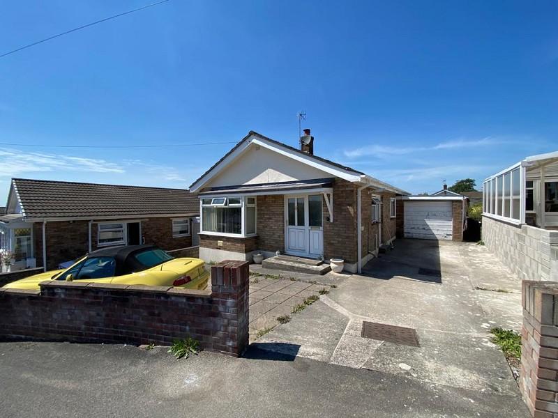 South View, Kenfig Hill, Bridgend, Bridgend County. CF33 6DG 3 bed ...