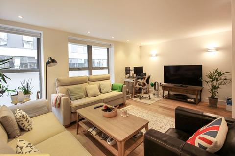 2 bedroom apartment to rent, Seward Street, London EC1