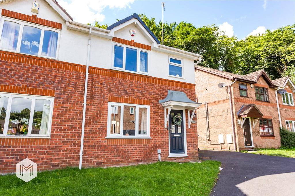 Courtyard Drive, Worsley, Manchester... 3 bed semidetached house £220,000